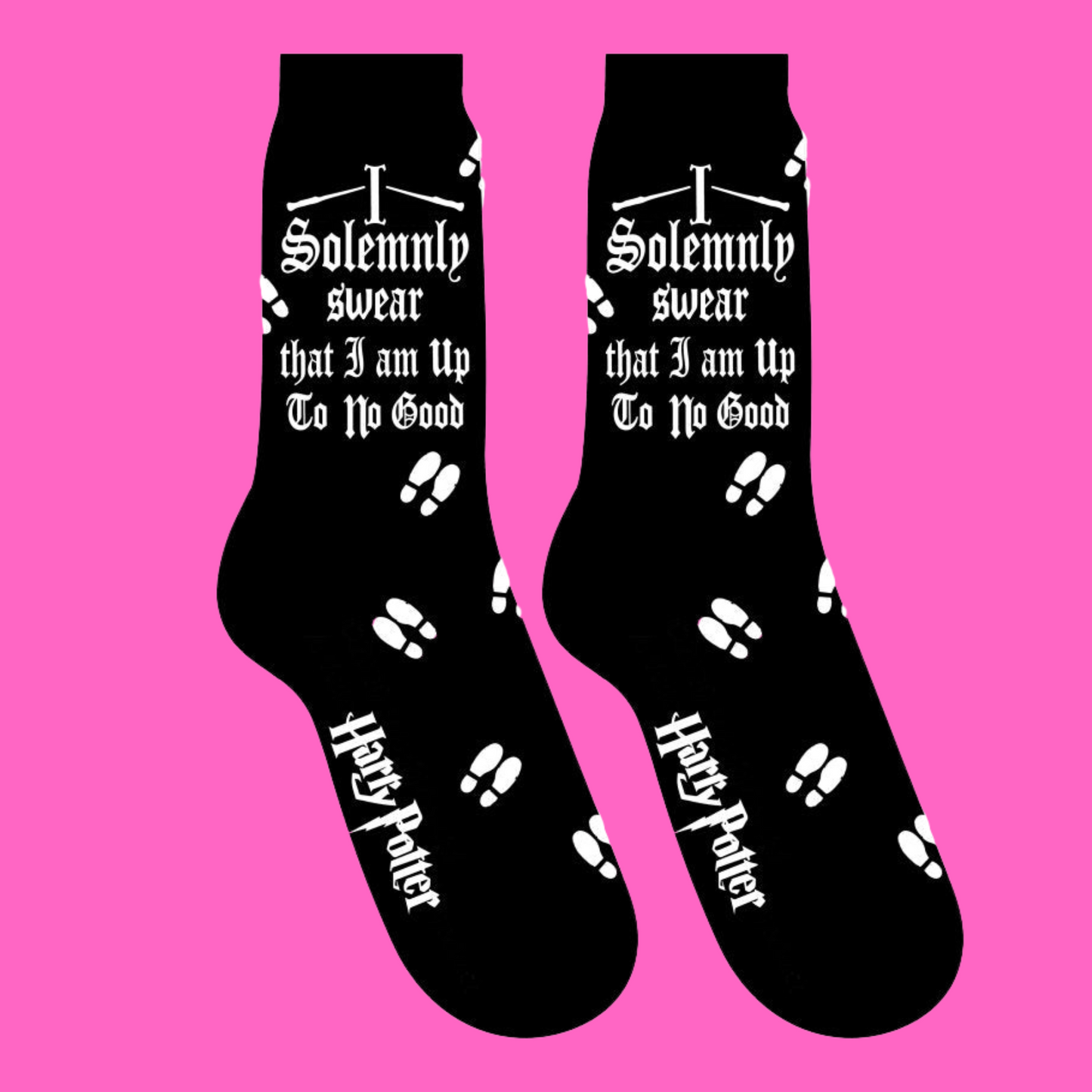 Harry Potter Solemnly Swear Socks. A pair of black socks with an iconic harry potter slogan.