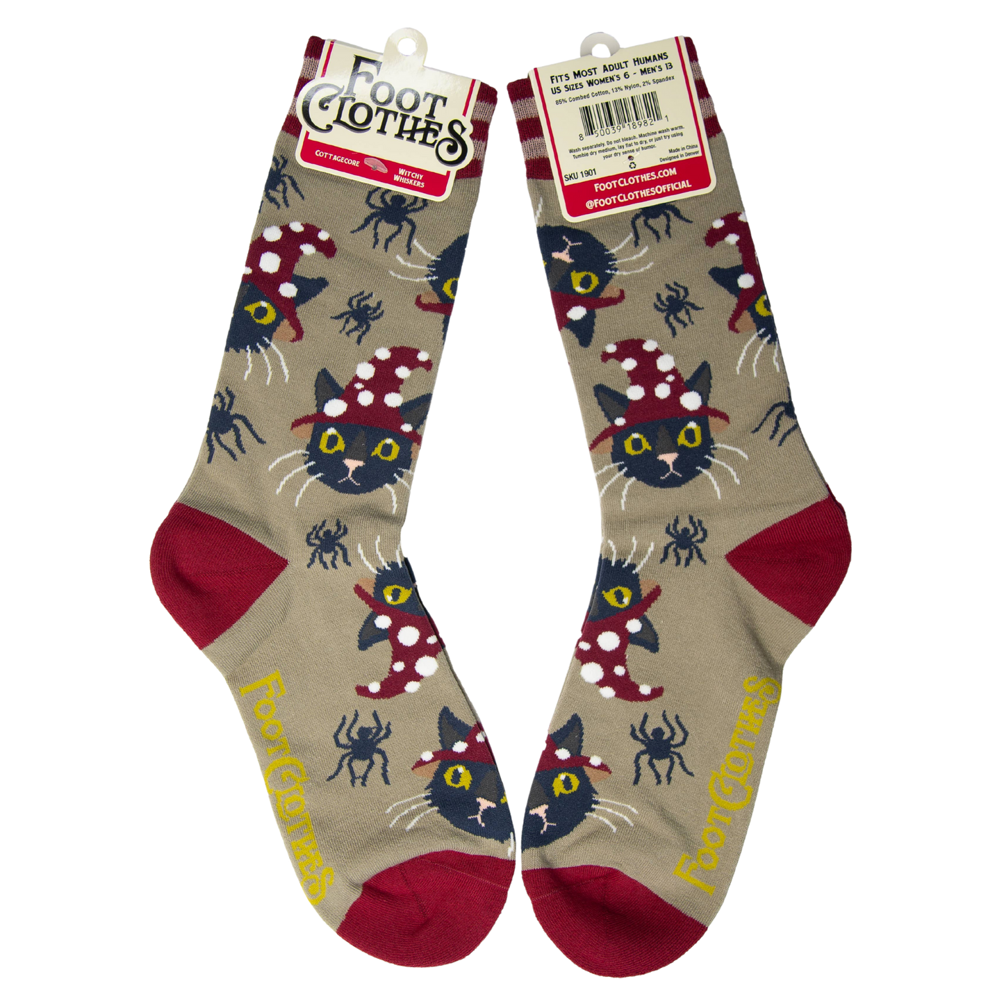 A pair of cocks with a cute cat and spider halloween pattern. Red heel, toe and cuff.