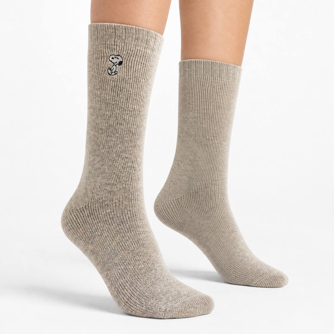 Boot socks with an embroidered snoopy. motif. 
